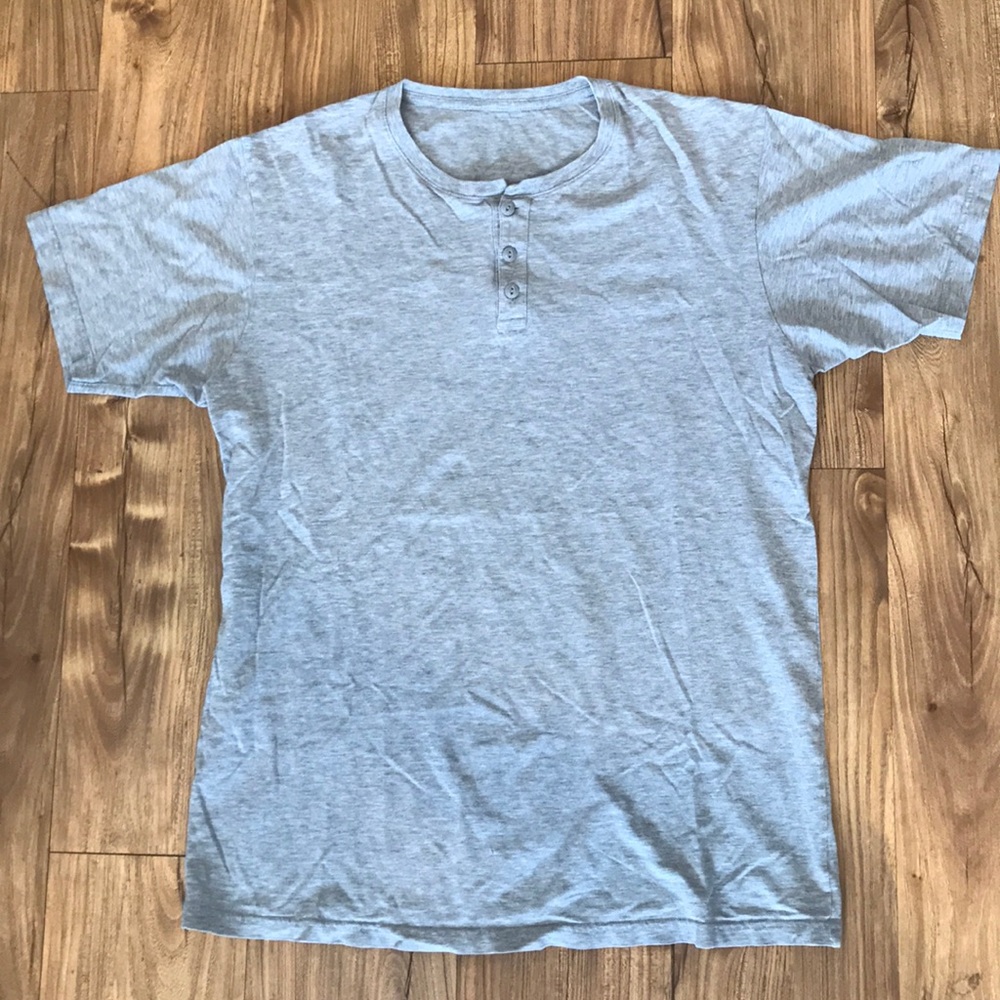Henley Tshirt